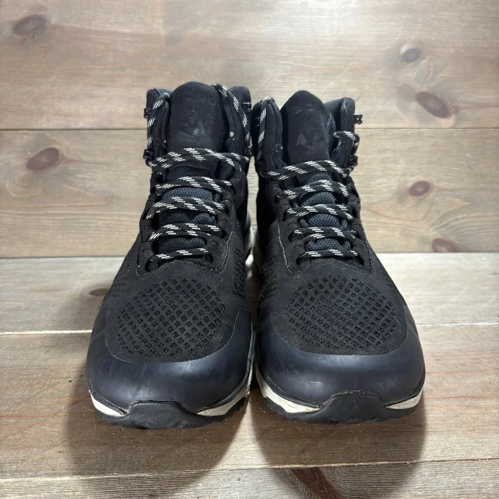 vasque breeze LT Mens size 9.5 shoes Black Waterproof Hiking Boots